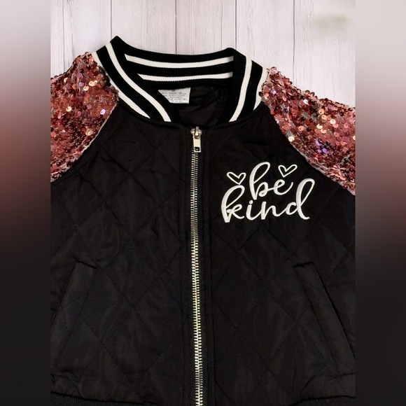 Girls Black Bomber Jacket Pink Sequin Sleeves Be Kind Graphic Sparkly Sm NIP - Picture 12 of 15
